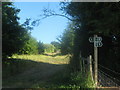 Footpath junction on a stile near Fordwich in CT2 0DW