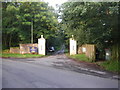 Gate entrance to Craufurdland Fishery in KA3 6BT