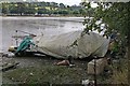 Abandoned (?) boat by Truro river in TR1 1UE