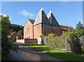 Converted Oast Houses on Walsgrove Hill in WR6 6JJ