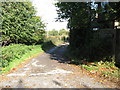 Footpath and track alongside Blackdog Cottages in RH19 4JF