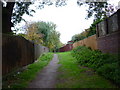 A public footpath in Bottesford in DN16 3TQ