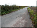 View east along Heywood Road in IP22 2EA