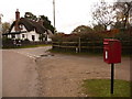 Blissford: postbox № SP6 17 in SP6 2JG