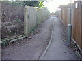 Footpath between Brent Way and Gordon Road, Finchley in Barnet