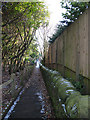 Footpath behind Wood End Close in HX3 0JU