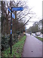 Trumpington Road, with signpost in CB2 8EX