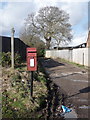 Hordle: postbox № SO41 97, Silver Street in SO41 6DN