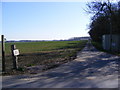 Coltsclose Pickle footpath & entrance to Wood Farm in IP17 1EU