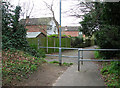 Footpath south of Newmarket Road, Eaton (Norwich) in NR4 7QL