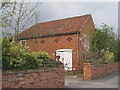 Outbuilding off main Street, Farndon in NG24 3SD