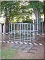 The old climbing frame in RG31 5NR