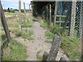 Footpath from Longwood Edge Road in HD3 4ZX