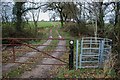 Kissing Gate and footpath to Hurley in CV9 2HT