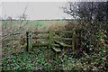 Stile and footpath to Kimberley Hall Farm in CV9 2HT