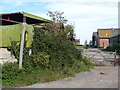 Footpath to Broadway Road in Aston Somerville