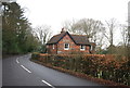 House on Wadhurst Rd in TN5 6JW