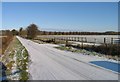 Footpath and road towards Burley in LE15 6FZ