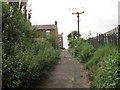Walking towards Snydale Road, Cudworth in S72 8HP