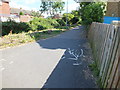 Luton: Foot and cycle path in LU4 9EJ
