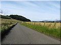 Road heading west to Ballinbreich Farm in KY14 6HL