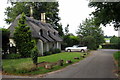 Thatched cottage by the cricket ground in Old Warden