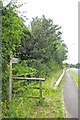 Footpath to Dodd's Farm in CM4 9FS