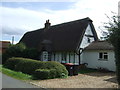 Thatched cottage, Hatch End in MK44 2JF
