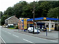 Rheolau Arms Motors, Abercrave in SA9 1TB