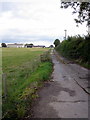 Footpath by Durrance Farm in LU7 0DL