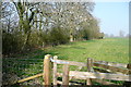 Footpath towards The Green in OX29 8AT
