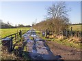 Driveway to Ireland Farm in CV35 0HQ