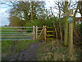 Footpath leaves Brook Lane in SO30 2SS