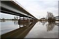 Dunham Bridge at high water in Dunham-on-Trent