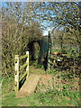 Footpath into Alderton in NN12 7LS