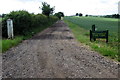 Bridleway and drive to the farm in Steppingley