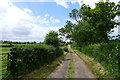 Track from Dinglewell Farm towards New Cottages in B49 6JD