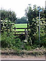 Footpath into Greens Norton in NN12 8BP