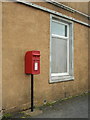 Sandwick: postbox № ZE2 94 in ZE2 9JL