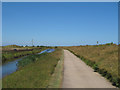 Track along the sea wall in SS3 9XW
