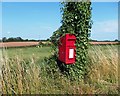 Postbox in Gildingwells in S81 8AX
