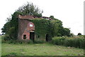 The ruins of Decoy Farm in PE22 8NJ