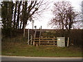 Footpath starts here in Wilsford