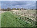 Footpath from Rifle Range Farm at Yelden in MK44 1AW