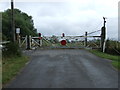 Gated level crossing on Langhole Drove in PE11 3XE