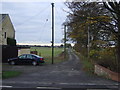 Track to Drain House Farm in DN8 5SQ