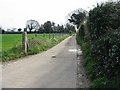 View along farm track from Top Road in NR12 8SF