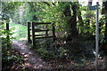 Public footpath to Shefford in SG18 9LH
