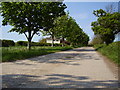 Towards Lea Grange Farm from the footpath in CV9 3NP