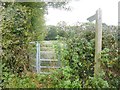 Outwick, kissing gate & signpost in SP6 2BT
